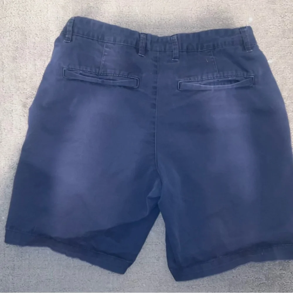 Merona Men's Flat Front Shorts Bundle- Navy and Cream size 28
